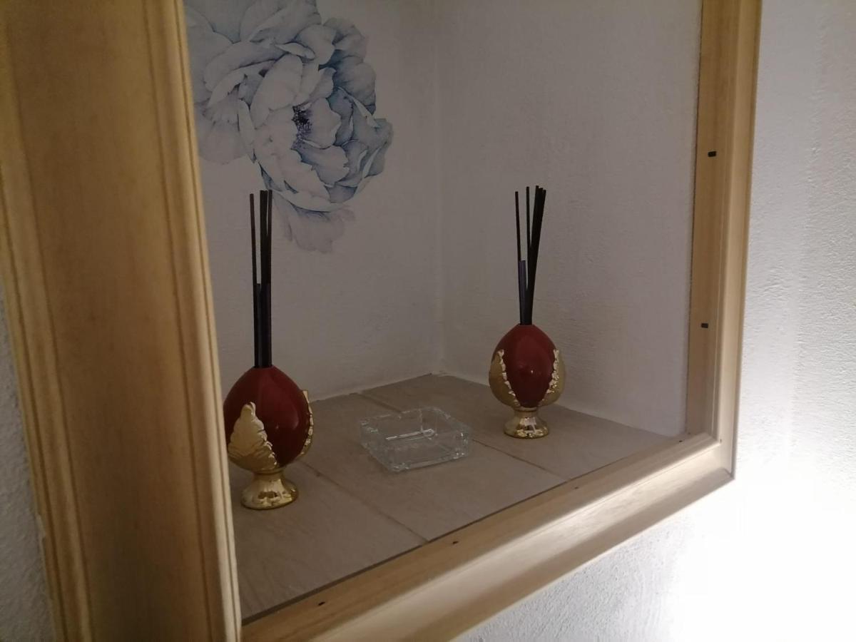 Tinnyhouse 那不勒斯 外观 照片