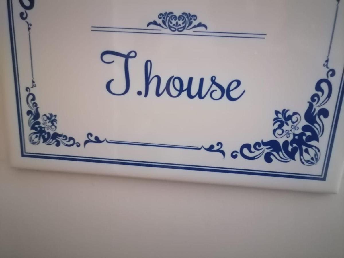 Tinnyhouse 那不勒斯 外观 照片